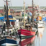 Aparthotel Weisse Am Meer Busum
